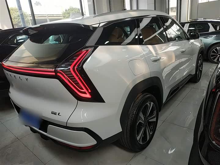 Geely Atlas L 2025 2025款 第四代 1.5TD DCT 山河