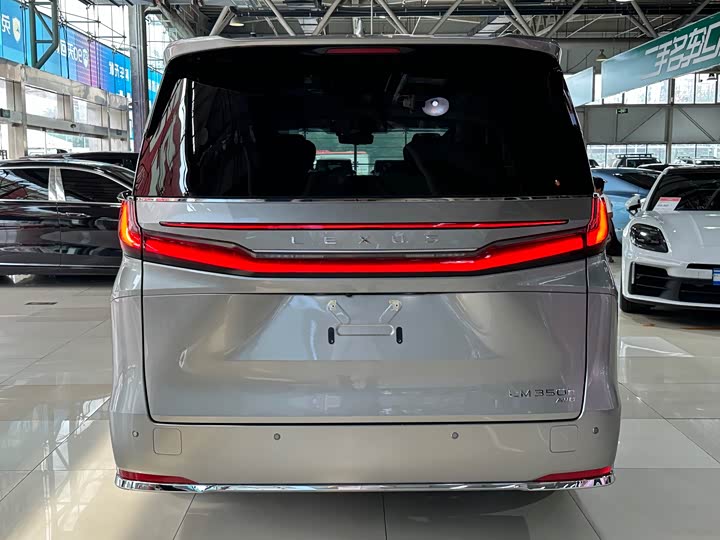 Lexus LM 2023 2023款 350h 七座隽雅版