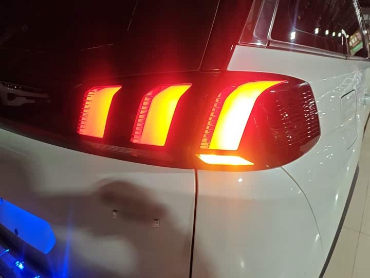 Peugeot 5008 2021 2021款 360THP 5座实力版