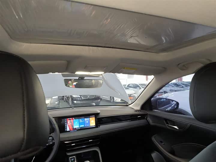 Roewe i5 2024 2024款 1.5L CVT尊荣版