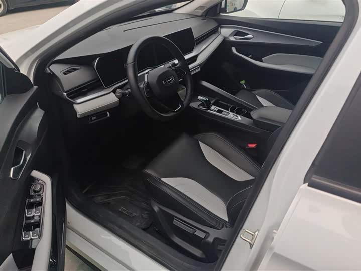 Geely Binrui 2024 2024款 缤瑞COOL 1.5T DCT冠军版