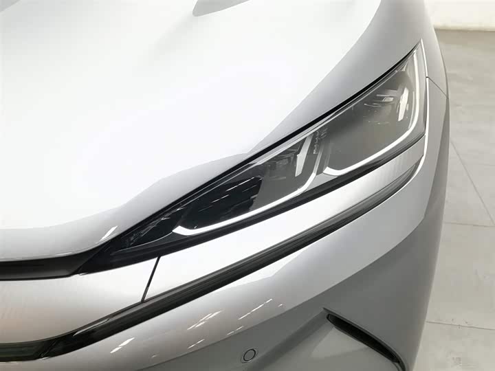 BYD Qin L 2025 2025款 EV 545KM云辇型