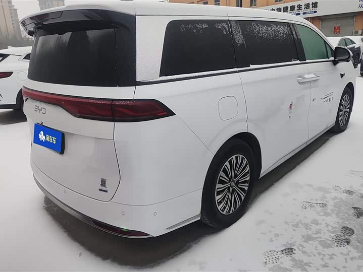 BYD Xia 2025 2025款 DM-i 1.5T 180km 超越型