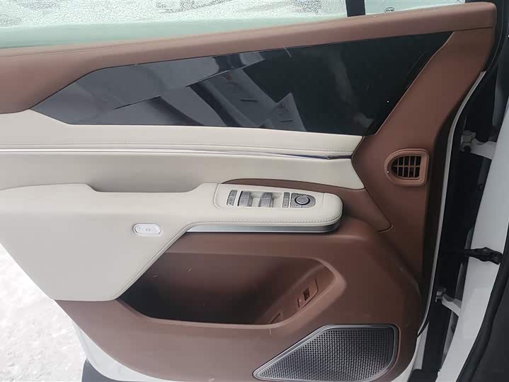 BYD Xia 2025 2025款 DM-i 1.5T 180km 超越型