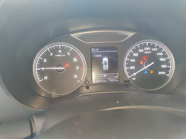 Dongfeng Rich 6 2020 2020款 2.4L手动四驱汽油标准型国VI 2TZD