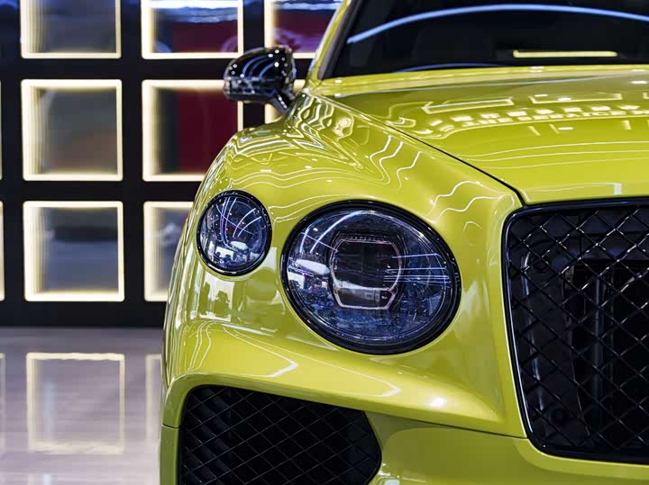 Bentley Bentayga 2024 2024款 4.0T V8 S