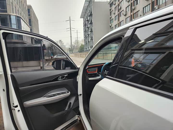 Changan Oshan Z6 2023 2023款 蓝鲸 1.5T DCT智享型