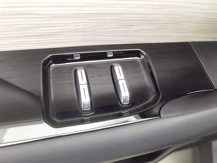 Chery iCar 03 2024 2024款 501km 两驱长续航悦潮版