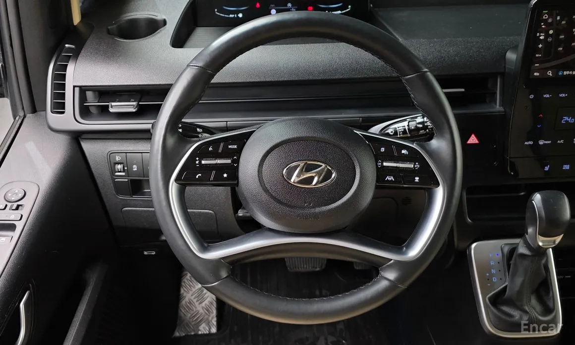 Hyundai Staria 2021 Tourer 11-Seater