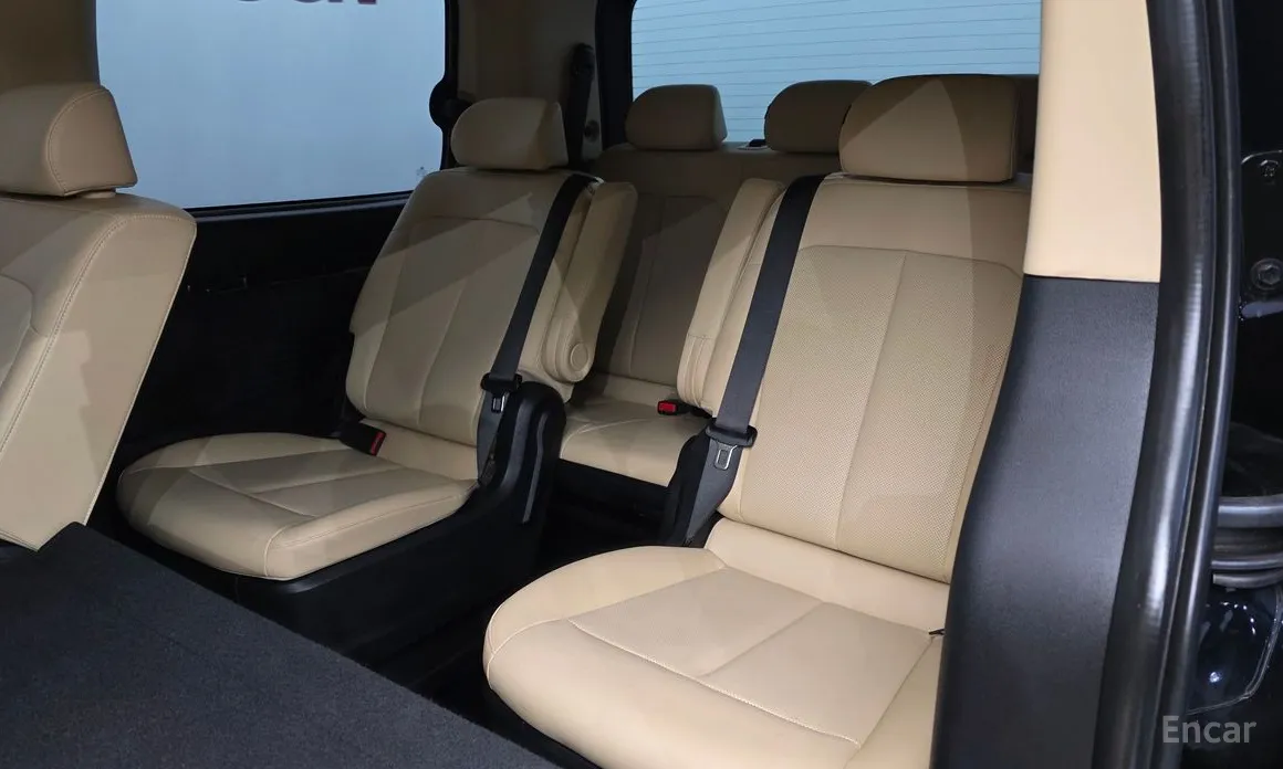 Hyundai Staria 2021 Tourer 11-Seater