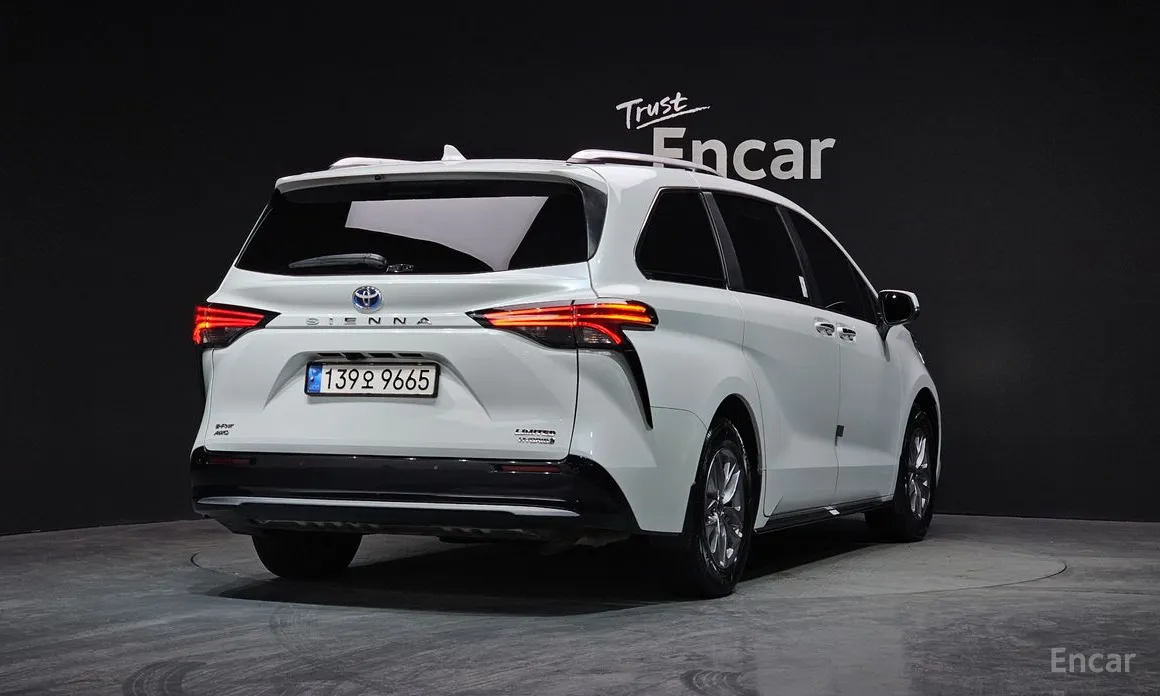 Toyota Sienna 2020 2.5 Hybrid AWD