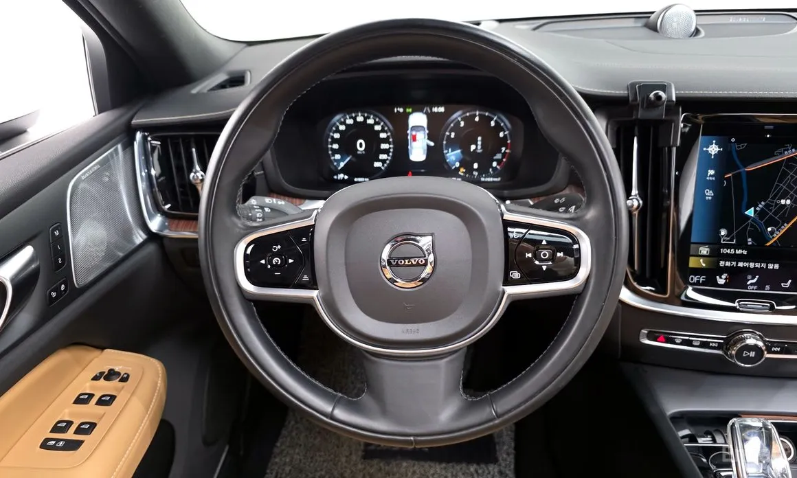 Volvo S60 2019 B5 Inscription