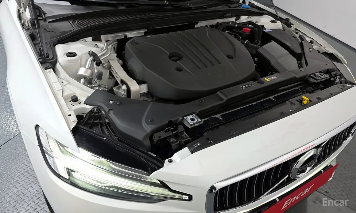 Volvo S60 2019 B5 Inscription