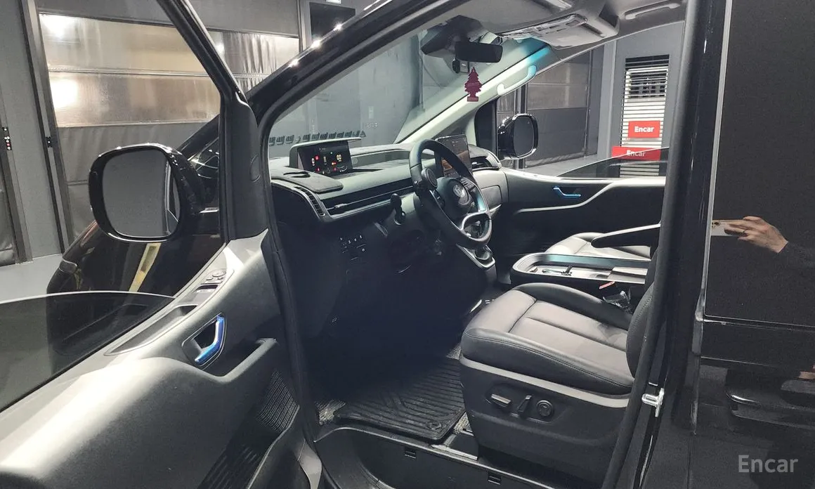 Hyundai Staria 2021 Cargo 5-Seater