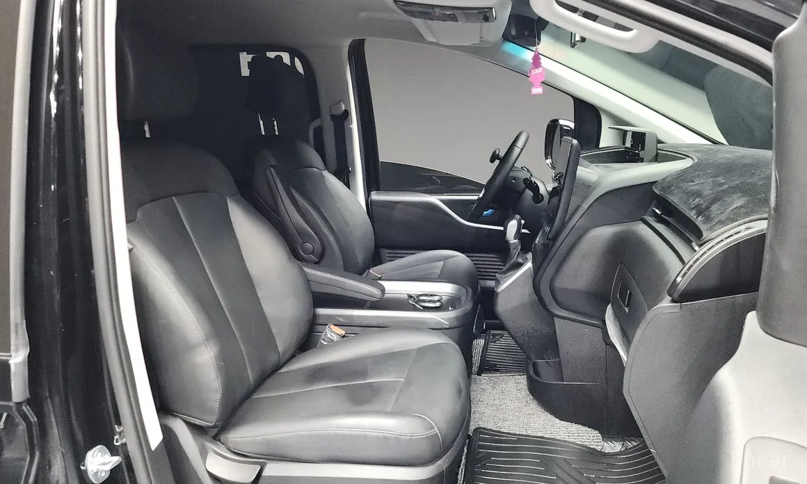 Hyundai Staria 2021 Cargo 5-Seater