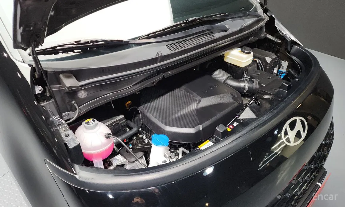 Hyundai Staria 2021 Cargo 5-Seater