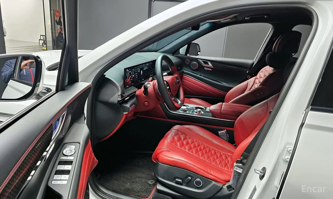 Genesis GV80 2023 2.5T Gasoline AWD