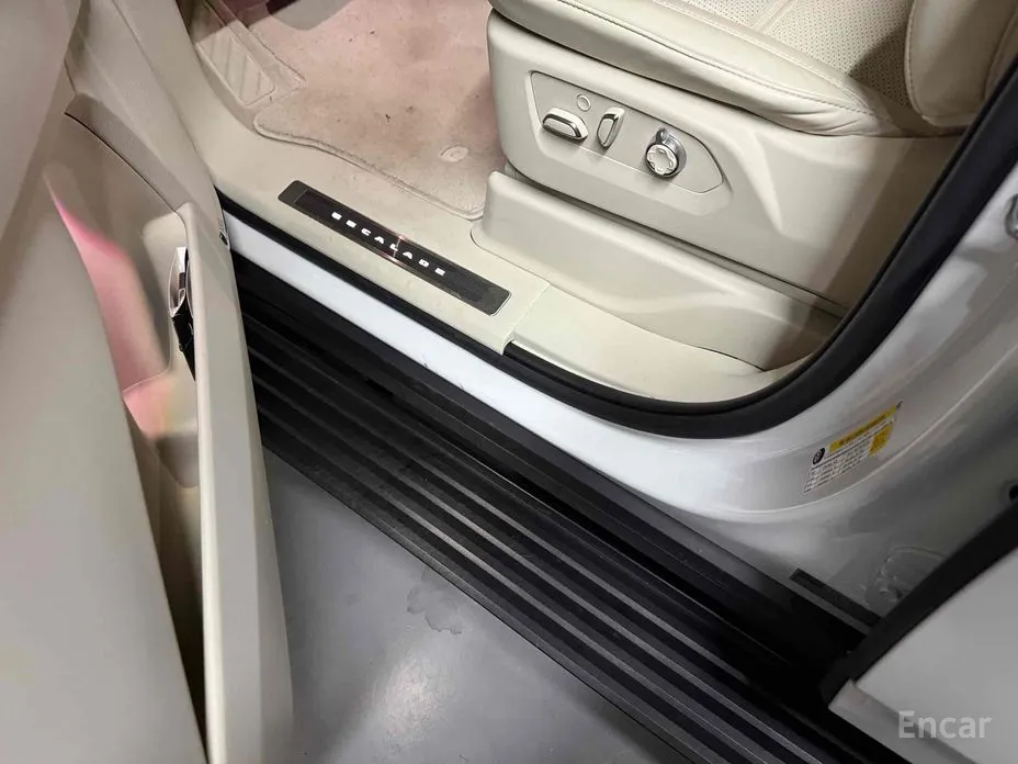 Cadillac Escalade 2021 6.2 ESV