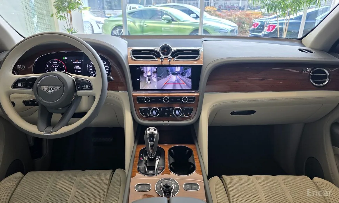 Bentley Bentayga 2016 4.0 V8 Base