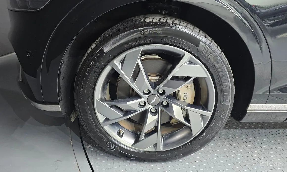 Genesis GV70 2022 e-AWD