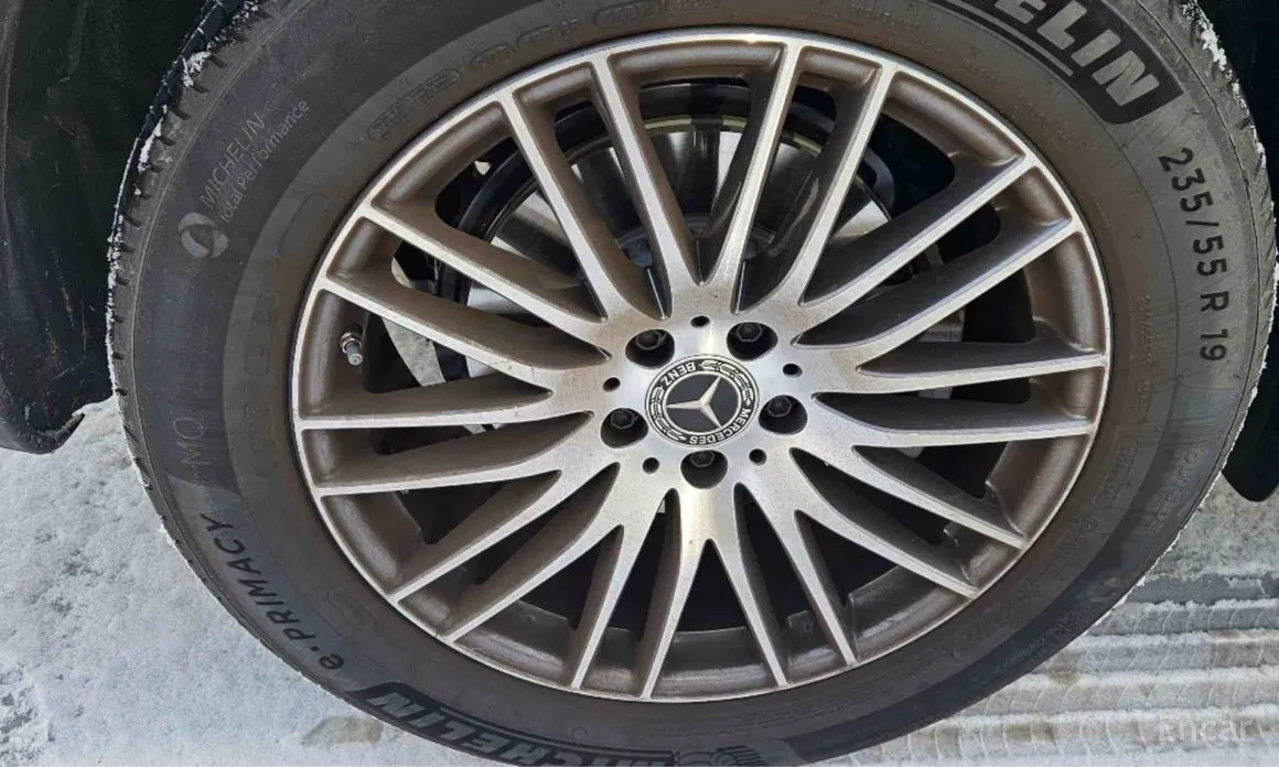 Mercedes-Benz GLC-Class 2023 GLC 300 4MATIC Avantgarde