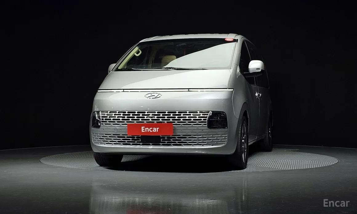 Hyundai Staria 2021 L3.5 Tourer 9-Seater