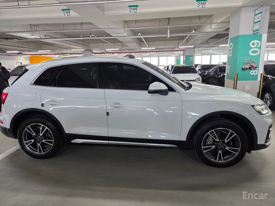 Audi Q5 2017 45 TFSI Quattro