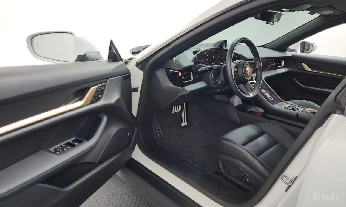 Porsche Taycan 2020 Base