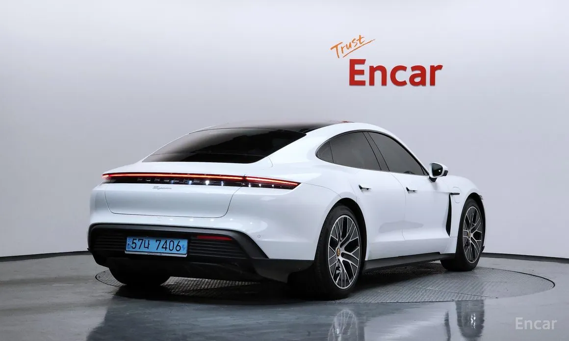 Porsche Taycan 2020 Base