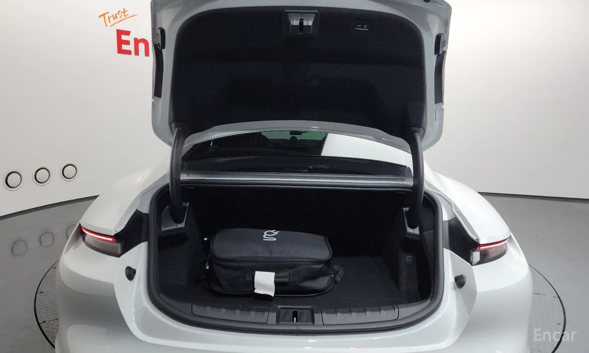 Porsche Taycan 2020 Base