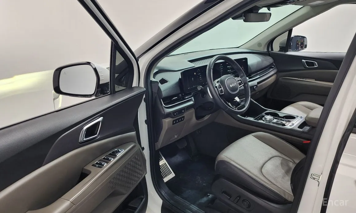 Kia Carnival 2023 HEV 9seater Nobless