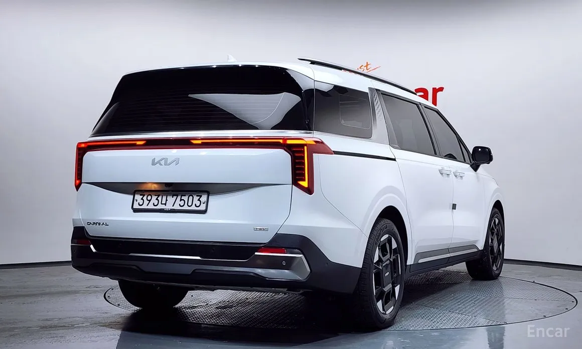 Kia Carnival 2023 HEV 9seater Nobless