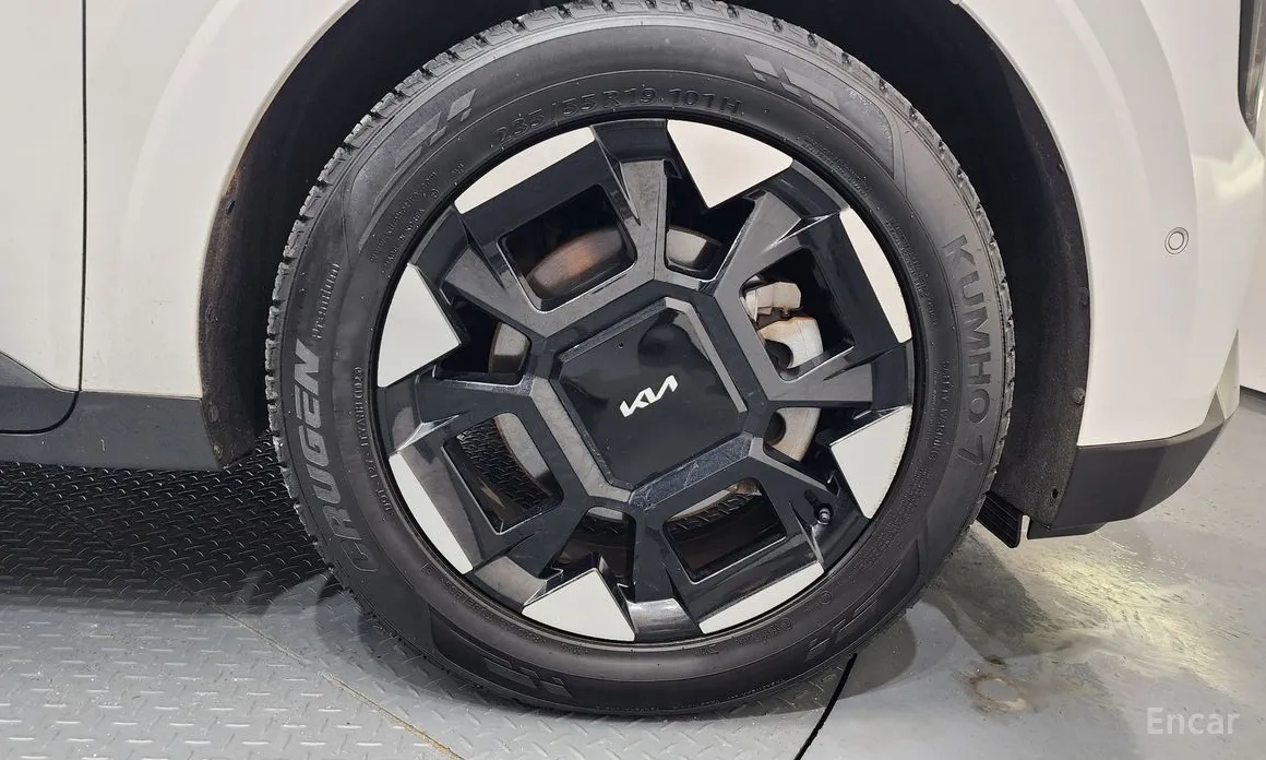 Kia Carnival 2023 HEV 9seater Nobless