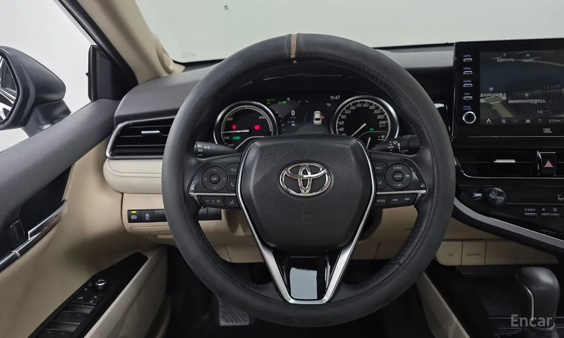 Toyota Camry 2017 2.5 XLE Hybrid