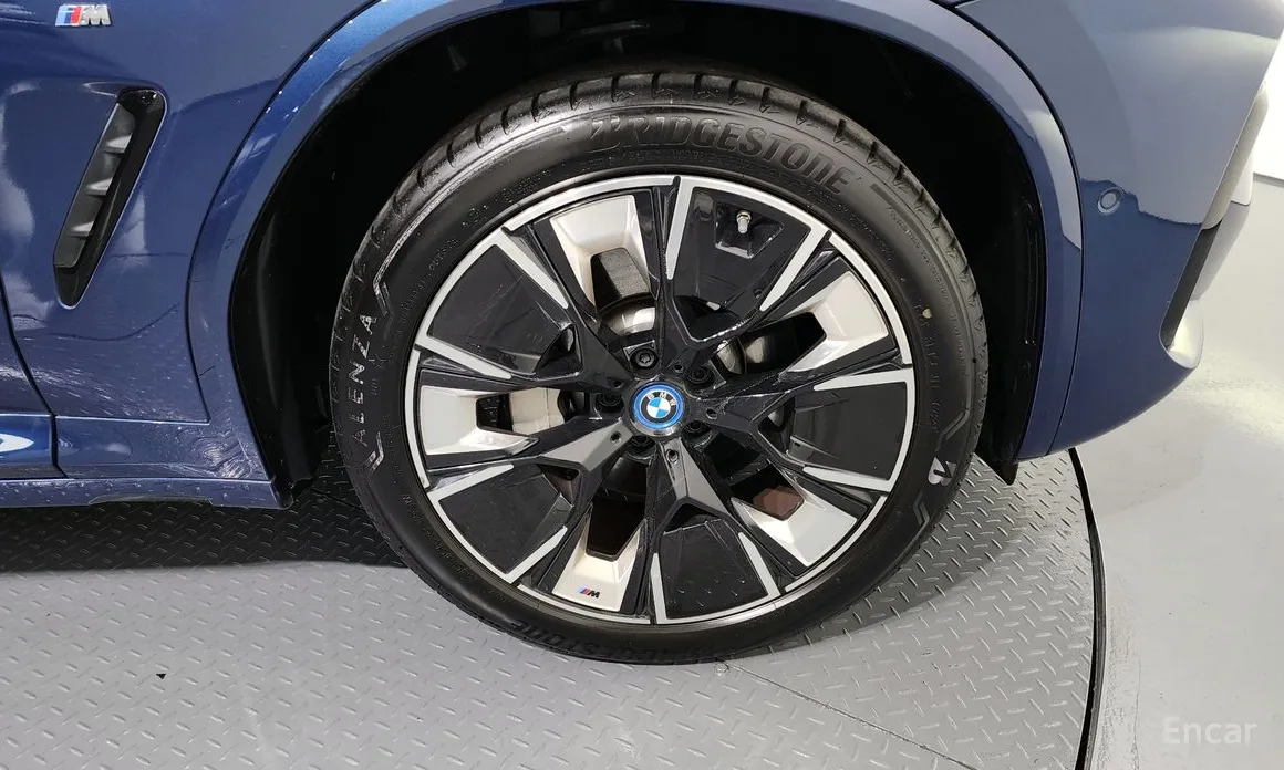 BMW iX3 2021 M Sports