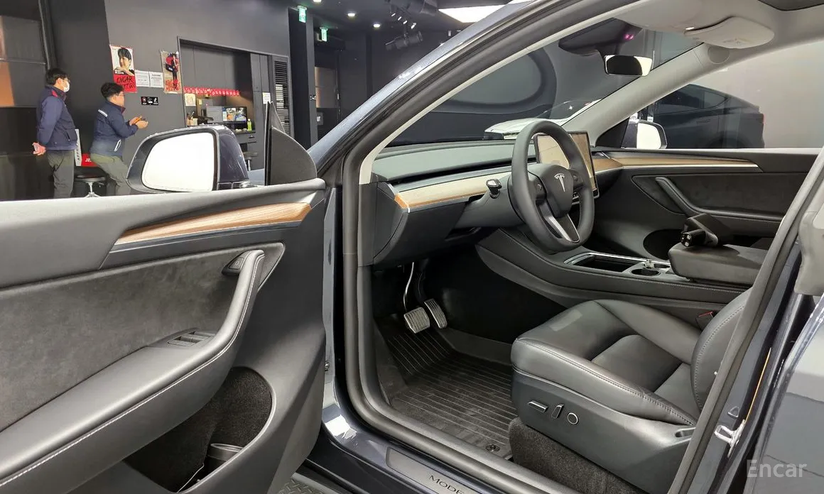 Tesla Model Y 2020 RWD