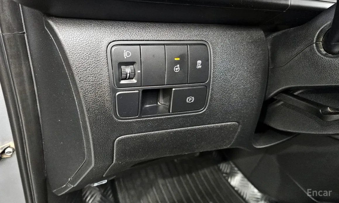 Hyundai Staria 2021 L3.5 Cargo 5-Seater