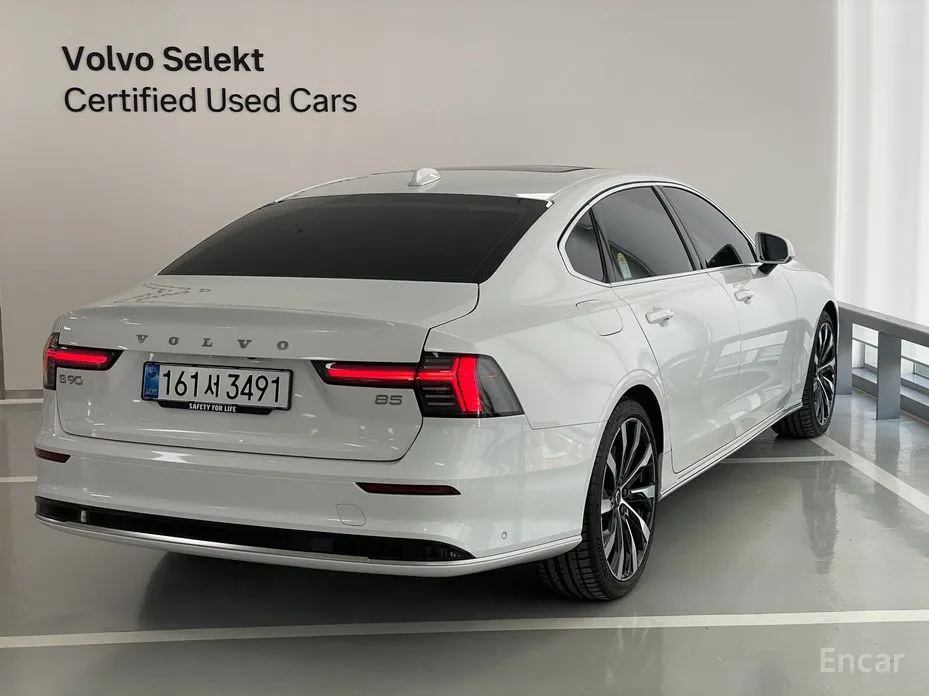 Volvo S90 2016 B5 Ultra Bright