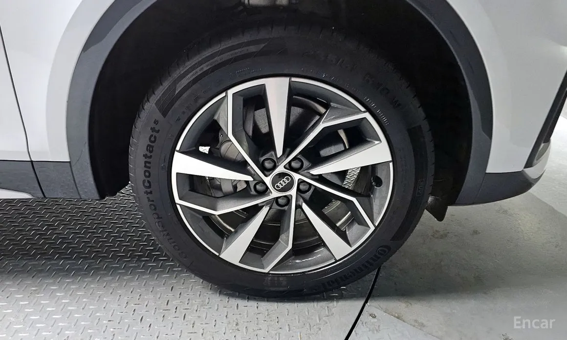 Audi Q5 2017 45 TFSI Quattro