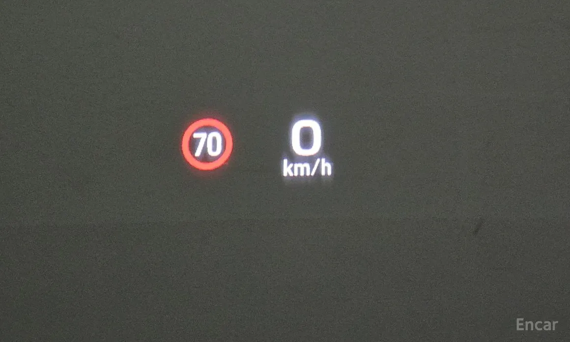 Porsche Macan 2024 Base 4