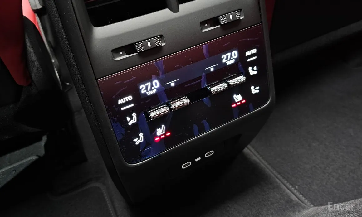 Porsche Macan 2024 Base 4