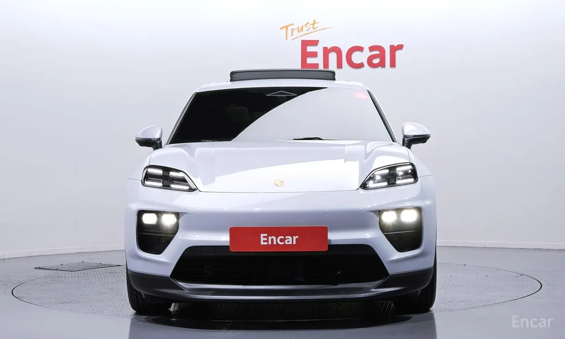 Porsche Macan 2024 Base 4