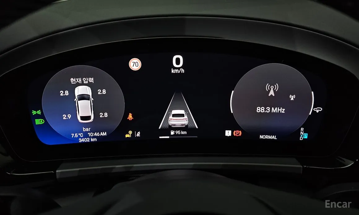 Porsche Macan 2024 Base 4