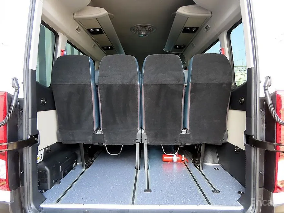 Hyundai Solati 2015 15-seater