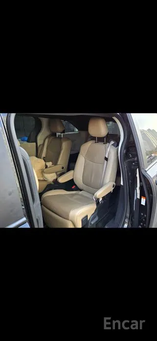 Toyota Sienna 2020 2.5 Hybrid 2WD