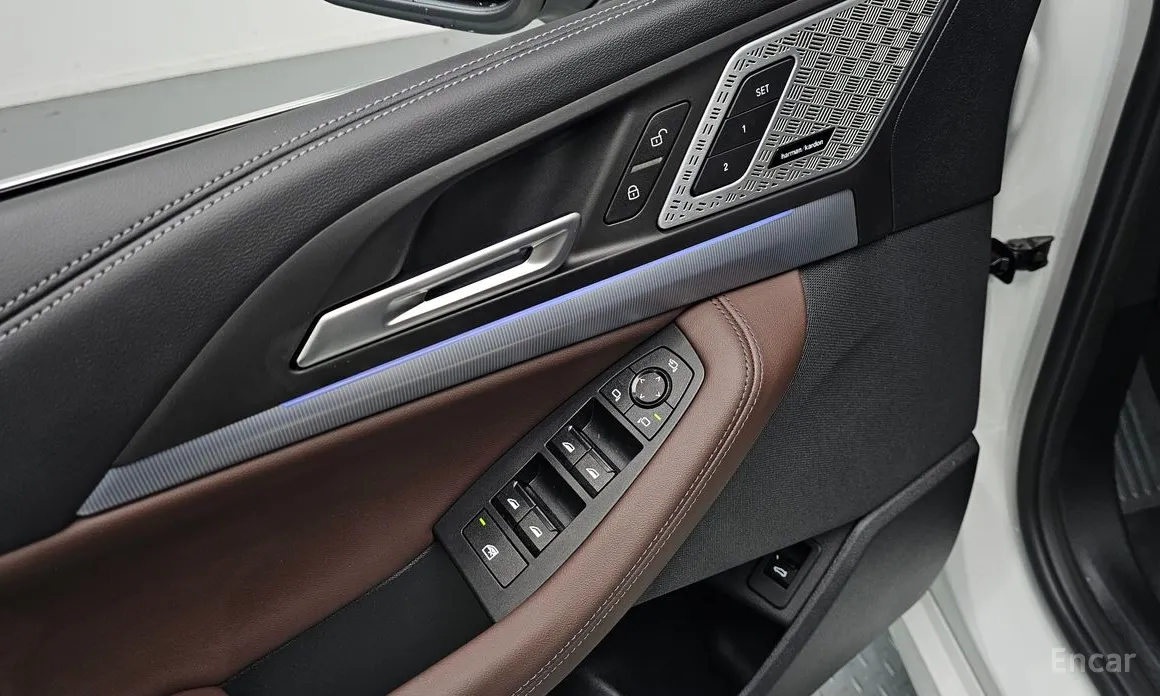 BMW 2 Series 2022 220i M Sport Design