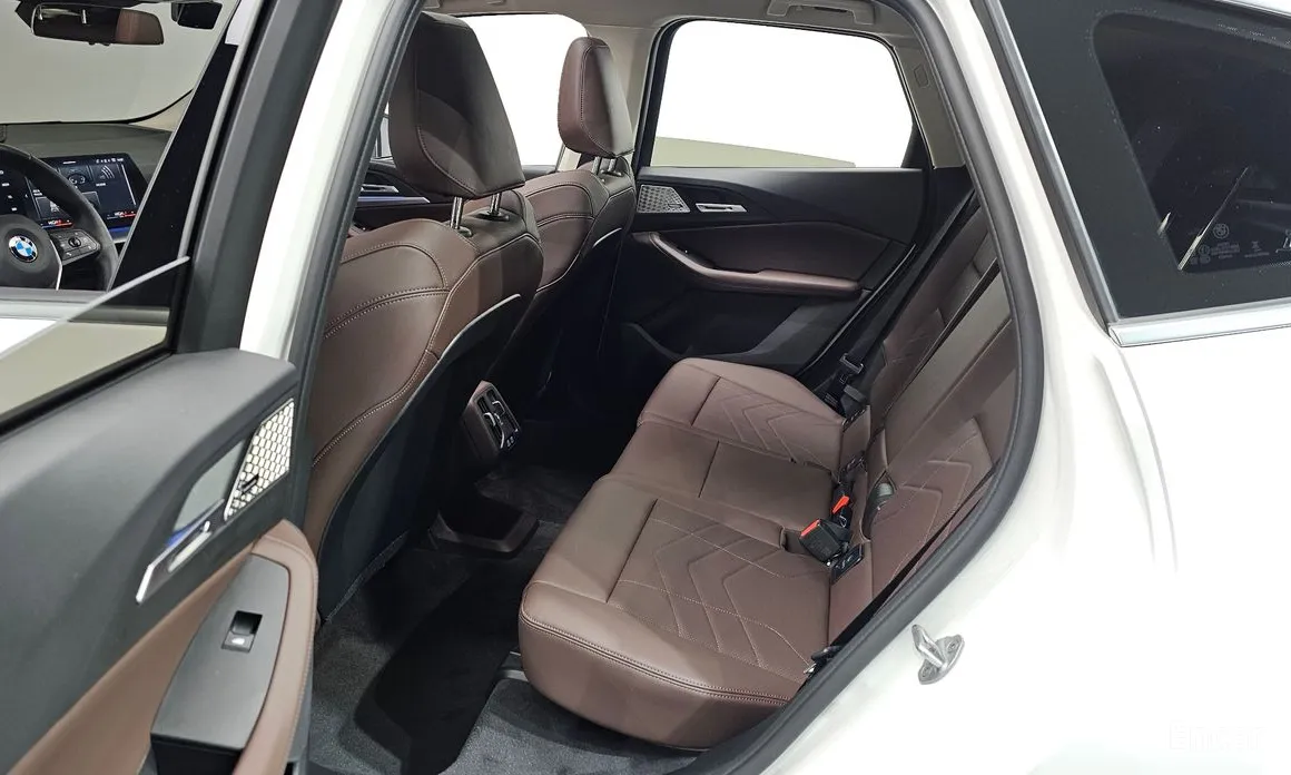 BMW 2 Series 2022 220i M Sport Design