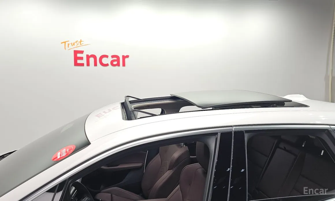 BMW 2 Series 2022 220i M Sport Design