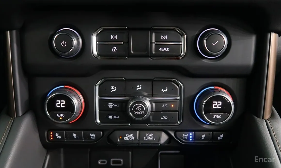 Chevrolet Tahoe 2022 6.2 Dark Knight 4WD