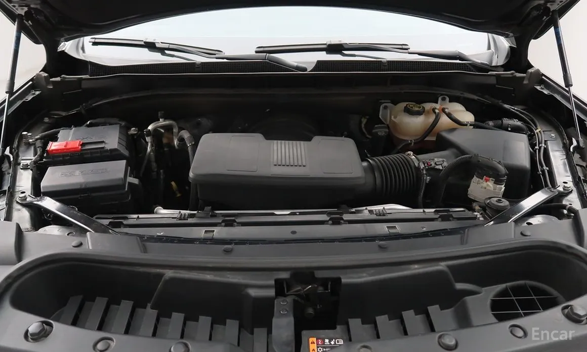 Chevrolet Tahoe 2022 6.2 Dark Knight 4WD